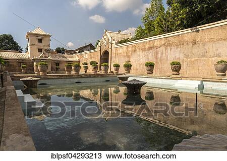 Bath, Taman Sari water castle, Yogyakarta, Java, Indonesia, Asia View Large Photo Image Stock Image - Bath, Taman Sari water castle, Yogyakarta, Java, Indonesia, Asia. Fotosearch