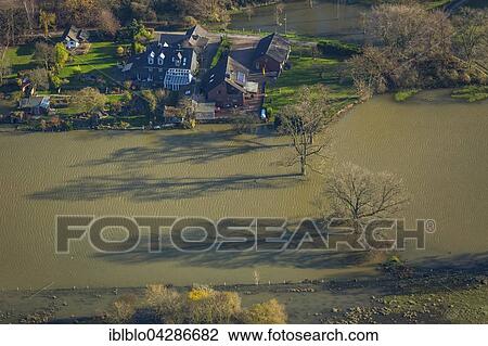 Stock Image - Floods in the Ruhr flood plains in Winz, Ruhr, Ruhr Valley, Hattingen, Ruhr district, North Rhine-Westphalia, Germany, Europe. Fotosearch