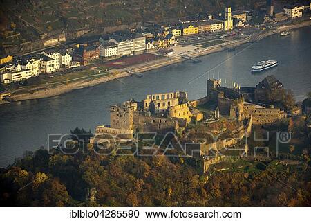 Stock Image - Rheinfels Castle, Rhein, Rhine Valley, UNESCO World Heritage Site, in Sankt Goar, Rhine Valley, Rhineland-Palatinate, Germany, Europe. Fotosearch