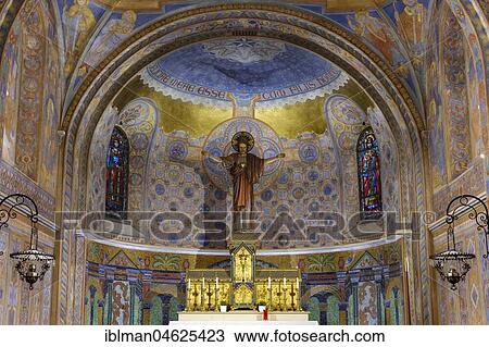 Stock Image - Altar room, New Romanesque painting by Franz Xaver Hofstötter, parish church of St. Herz Jesu, Ludwigsthal near Lindberg, Bavarian Forest, Lower Bavaria, Bavaria, Germany, Europe. Fotosearch