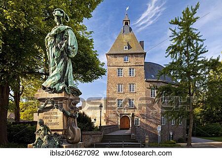 Grafschafter Museum in Moers Castle with the monument to Elector Luise Henriette von Brandenburg, Moers, North Rhine-Westphalia, Germany, Europe View Large Photo Image Stock Image - Grafschafter Museum in Moers Castle with the monument to Elector Luise Henriette von Brandenburg, Moers, North Rhine-Westphalia, Germany, Europe. Fotosearch