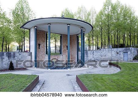 Stock Image - Helenenquelle, fountain in the spa garden, Bad Pyrmont, Lower Saxony, Germany, Europe. Fotosearch