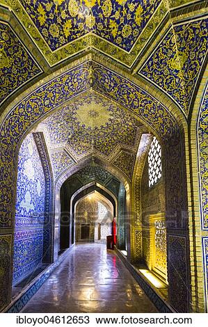 Stock Image - Inside Masjed-e Sheikh Lotfollah or Sheikh Lotfollah Mosque, Naqsh-e Jahan or Imam Square, Esfahan, Iran, Asia. Fotosearch