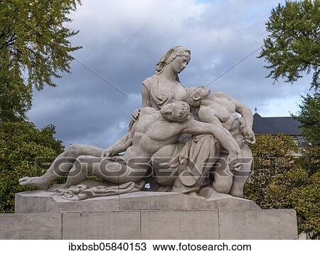 Stock Image - Memorial to the dead at the Place de la République, Strasbourg, Grand Est, France, Europe. Fotosearch