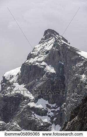 Stock Photography - Mountain peaks, Großer Mörchner, Zillertal Alps, Zillertal, Tyrol, Austria, Europe. Fotosearch