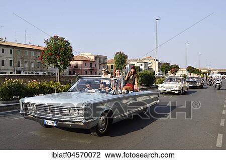 Stock Image - Oldtimer Corso, American Classic Car Cruise, Summer Jamboree, Rock' n' Roll Festival, Via Portici Ercolani, Senigallia, Province of Ancona, Marches, Italy, Europe. Fotosearch