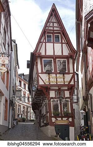 Spitzhäuschen, Bernkastel-Kues, Moselle, Rhineland-Palatinate, Germany, Europe View Large Photo Image Picture - Spitzhäuschen, Bernkastel-Kues, Moselle, Rhineland-Palatinate, Germany, Europe. Fotosearch