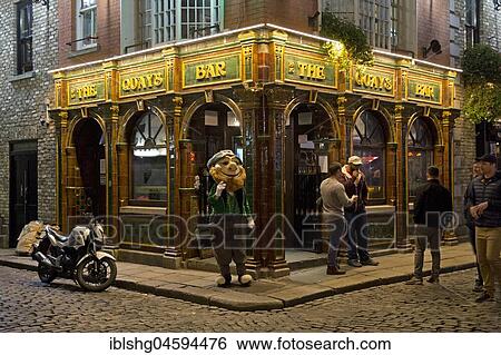 The Quays Bar, Dublin, Ireland, Europe View Large Photo Image Stock Photograph - The Quays Bar, Dublin, Ireland, Europe. Fotosearch