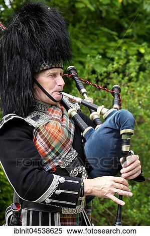 Bagpipe player, Inveraray, Argyll and Bute, Scotland, United Kingdom, Europe View Large Photo Image Stock Photography - Bagpipe player, Inveraray, Argyll and Bute, Scotland, United Kingdom, Europe. Fotosearch