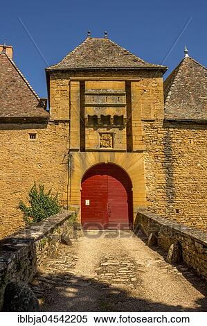 Castle of Jarnioux, Village of Pierres Dorées, Beaujolais, Rhone, Auvergne-Rhône-Alpes region, France, Europe View Large Photo Image Stock Photography - Castle of Jarnioux, Village of Pierres Dorées, Beaujolais, Rhone, Auvergne-Rhône-Alpes region, France, Europe. Fotosearch