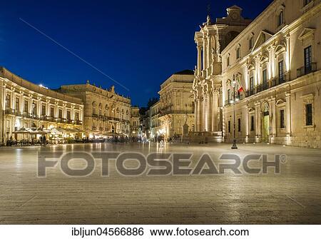 Cathedral Santa Maria delle Colonne, Palazzo Arcivescovile, Piazza Duomo, Ortygia, Ortigia, UNESCO World Heritage Site, Syracuse, Siracuse, Sicily, Italy, Europe View Large Photo Image Stock Photograph - Cathedral Santa Maria delle Colonne, Palazzo Arcivescovile, Piazza Duomo, Ortygia, Ortigia, UNESCO World Heritage Site, Syracuse, Siracuse, Sicily, Italy, Europe. Fotosearch
