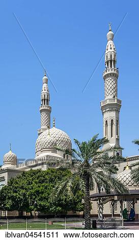 Stock Image - Dubai Jumeirah Mosque, Dubai, United Arab Emirates, Asia. Fotosearch