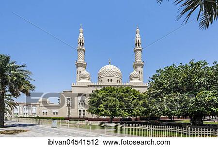 Dubai Jumeirah Mosque, Dubai, United Arab Emirates, Asia View Large Photo Image Stock Image - Dubai Jumeirah Mosque, Dubai, United Arab Emirates, Asia. Fotosearch