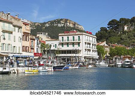 Stock Photograph - Harbor, Cassis, Bouches-du-Rhone, Provence-Alpes-Côte d'Azur, France, Europe. Fotosearch