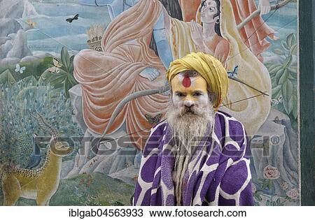 Stock Image - Hinduist Sadhu, Holy Man, Pashupatinath Temple, Kathmandu, Nepal, Asia. Fotosearch