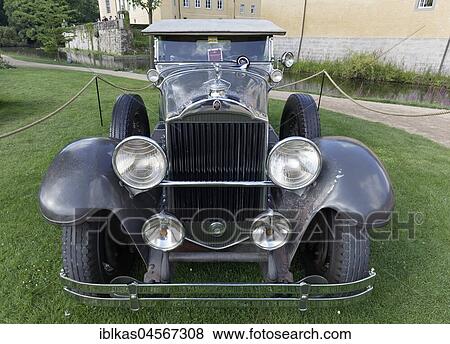 Stock Photo - Packhard 645 Deluxe Eight, US-Limousine-Cabriolet from 1929, Classic Days Schloss Dyck, Jüchen, North Rhine-Westphalia, Germany, Europe. Fotosearch