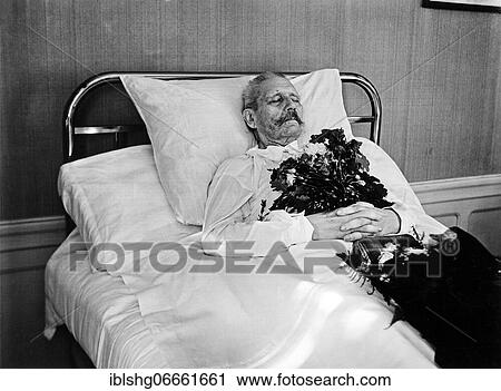 Paul von Hindenburg on his deathbed, historical photo, 02. 08. 1934, Neudeck Manor, Germany, today Poland, Europe View Large Photo Image Stock Image - Paul von Hindenburg on his deathbed, historical photo, 02. 08. 1934, Neudeck Manor, Germany, today Poland, Europe. Fotosearch