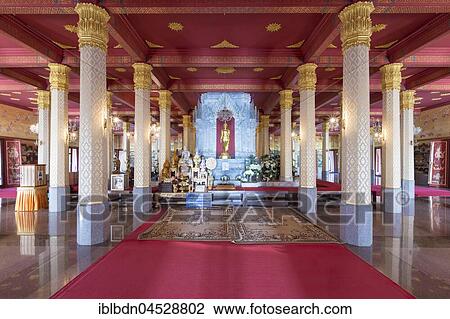 Stock Image - Phra Mahathat Chedi Phakdi Prakat, near Bang Saphan or Bangsaphan, Prachuap Khiri Khan province, Thailand, Asia. Fotosearch