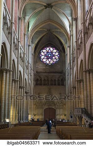 Stock Image - Saint Jean Cathedral, Central Nave and Rose Window, Lyon, Rhône Alpes, France, Europe. Fotosearch