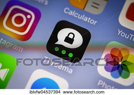 Threema, Privacy, Instant messenger service, App icons, Display on a cell phone screen, Smartphone, Instant messenger service, Social network, Macro shot, Detail, full frame View Large Photo Image Picture - Threema, Privacy, Instant messenger service, App icons, Display on a cell phone screen, Smartphone, Instant messenger service, Social network, Macro shot, Detail, full frame. Fotosearch