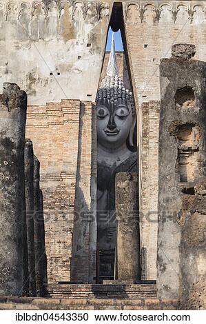Wat Si Chum, Sukhothai Historical Park, Sukhothai, Thailand, Asia View Large Photo Image Stock Image - Wat Si Chum, Sukhothai Historical Park, Sukhothai, Thailand, Asia. Fotosearch