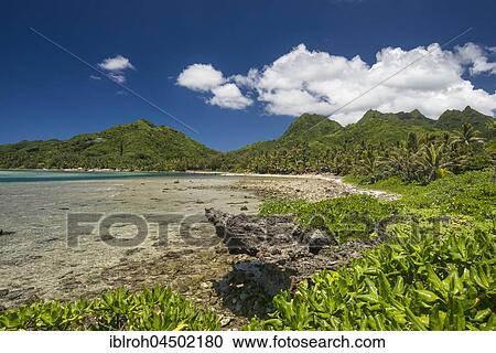 Stock Image - Bay near Muri, Rarotonga, Cook Islands, Oceania. Fotosearch