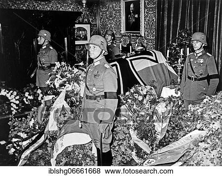 Guard of honour with soldiers at the coffin of Paul von Hindenburg, historical photo, August 1934, Neudeck Manor, Germany, today Poland, Europe View Large Photo Image Stock Photo - Guard of honour with soldiers at the coffin of Paul von Hindenburg, historical photo, August 1934, Neudeck Manor, Germany, today Poland, Europe. Fotosearch