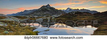Gärstenhörner, 3189 m, Galenstock, 3586m, Switzerland, Europe View Large Photo Image Stock Image - Gärstenhörner, 3189 m, Galenstock, 3586m, Switzerland, Europe. Fotosearch