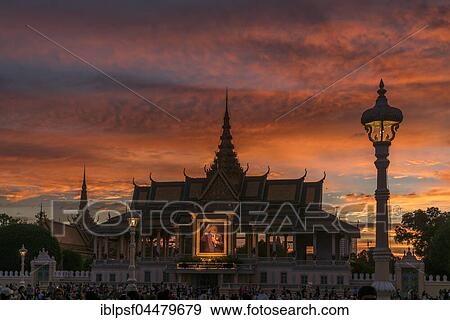Stock Photo - Moonlight Pavilion of the Royal Palace with portrait of King Norodom Sihanouk, sunset, dusk, Phnom Penh Province, Cambodia, Asia. Fotosearch