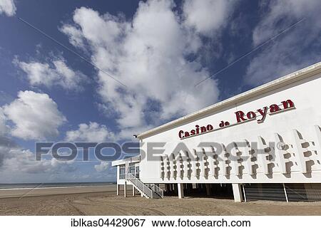 Royan Casino Barrière on Pontaillac Beach, Cote de Beaute, Royan, Charente-Maritime, France, Europe View Large Photo Image Stock Photo - Royan Casino Barrière on Pontaillac Beach, Cote de Beaute, Royan, Charente-Maritime, France, Europe. Fotosearch