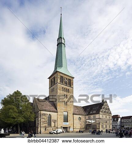 The Market Church St. Nicolai and wedding chapel, horse market, Hamelin historic center, Lower Saxony, Germany, Europe View Large Photo Image Stock Photo - The Market Church St. Nicolai and wedding chapel, horse market, Hamelin historic center, Lower Saxony, Germany, Europe. Fotosearch
