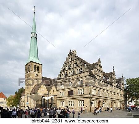 Stock Image - Wedding House from 1617, municipal festival and celebration center, Market Church St. Nicolai, Weser Renaissance, Hamelin historic center, Lower Saxony, Germany, Europe. Fotosearch