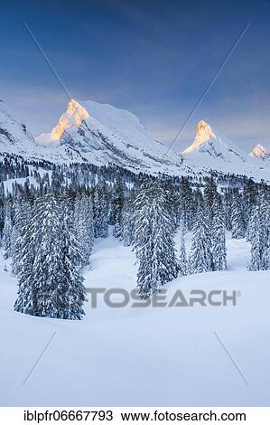 Zuestoll, Brisi, Churfirsten, Switzerland, Europe View Large Photo Image Stock Image - Zuestoll, Brisi, Churfirsten, Switzerland, Europe. Fotosearch