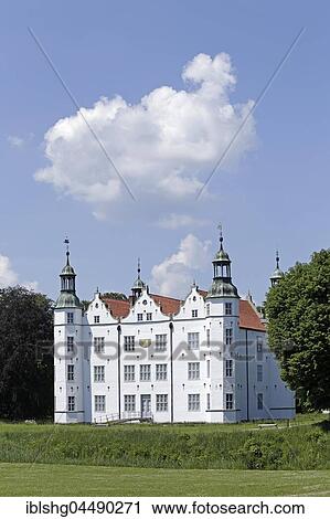 Ahrensburg Castle, Schleswig-Holstein, Germany, Europe View Large Photo Image Stock Image - Ahrensburg Castle, Schleswig-Holstein, Germany, Europe. Fotosearch