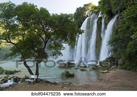 Ban Gioc–Detian Falls, border to China, Cao Bằng Province, North Vietnam, Vietnam, Asia View Large Photo Image Stock Photography - Ban Gioc–Detian Falls, border to China, Cao Bằng Province, North Vietnam, Vietnam, Asia. Fotosearch