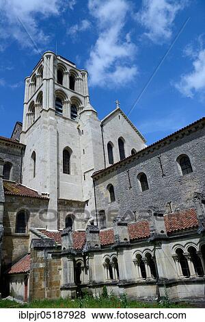Stock Photo - Basilica of St Madeleine, Sainte Marie-Madeleine, Vezelay, Burgundy, Yonne Department, France, Europe. Fotosearch