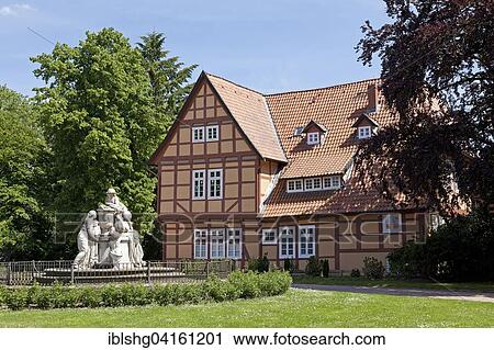 Das Schlösschen, castle, French Garden, Celle, Lower Saxony, Germany, Europe View Large Photo Image Stock Image - Das Schlösschen, castle, French Garden, Celle, Lower Saxony, Germany, Europe. Fotosearch