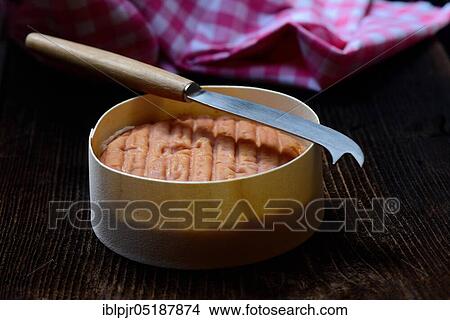 Picture - Epoisses de Bourgogne, Epoisse. Fotosearch