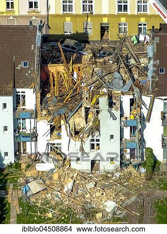 Picture - Explosion in a three-story apartment building, Teutonenstrasse, Dortmund, Ruhr district, North Rhine-Westphalia, Germany, Europe. Fotosearch