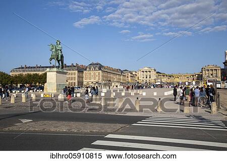 Forecourt of Versailles Palace Place d'Armes with equestrian statue of Louis XIV, France, Europe View Large Photo Image Stock Photography - Forecourt of Versailles Palace Place d'Armes with equestrian statue of Louis XIV, France, Europe. Fotosearch