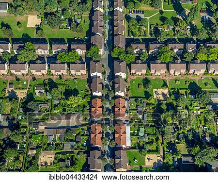 Picture - Historic miners settlement, urban square structure, colliery houses, Duisburg-Hamborn, Duisburg, Ruhr district, North Rhine-Westphalia, Germany, Europe. Fotosearch