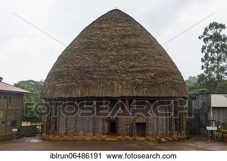 Stock Image - Large chiefdom, Bandjoun palace, near Foumban, Cameroon, Africa. Fotosearch