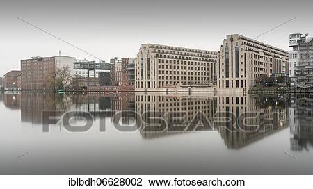 The Curvry Campus on the Spree in Berlin Kreuzberg, 2020 Germany View Large Photo Image Stock Image - The Curvry Campus on the Spree in Berlin Kreuzberg, 2020 Germany. Fotosearch