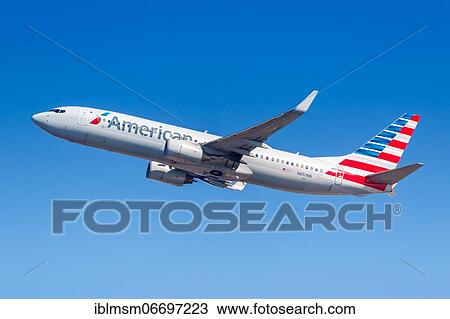 Stock Image - A Boeing 737-800 aircraft of American Airlines with registration number N850NN at New York John F Kennedy (JFK) Airport, USA, North America. Fotosearch