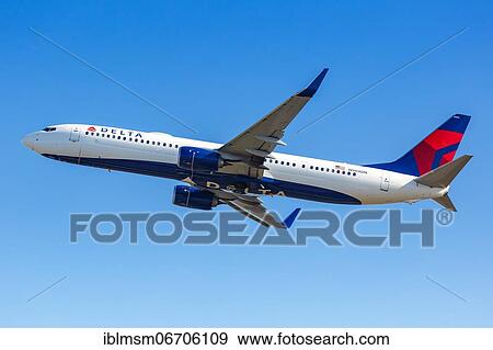 A Delta Air Lines Boeing 737-900ER aircraft with registration N904DN takes off from Atlanta Airport, U. S View Large Photo Image Stock Photo - A Delta Air Lines Boeing 737-900ER aircraft with registration N904DN takes off from Atlanta Airport, U. S. Fotosearch