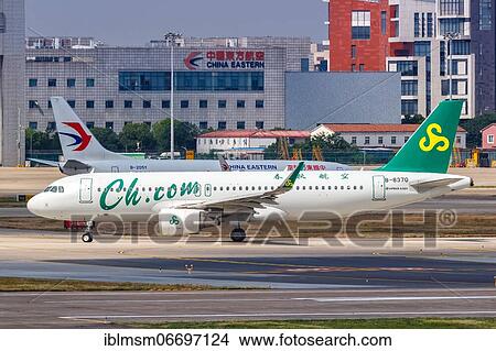 Picture - A Spring Airlines Airbus A320 with registration number B-8370 at Shanghai Hongqiao Airport (SHA), Shanghai, China, Asia. Fotosearch