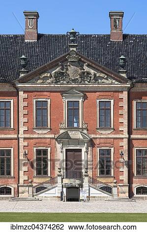 Bothmer Castle with Crest, midsection, Klütz, Mecklenburg-Western Pomerania, Germany, Europe View Large Photo Image Stock Image - Bothmer Castle with Crest, midsection, Klütz, Mecklenburg-Western Pomerania, Germany, Europe. Fotosearch
