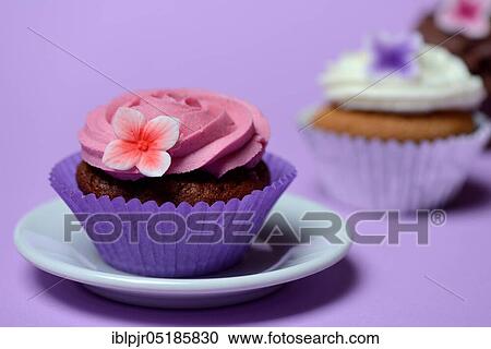 Cupcake on plate View Large Photo Image Stock Image - Cupcake on plate. Fotosearch