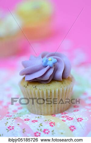 Stock Photograph - Cupcake. Fotosearch