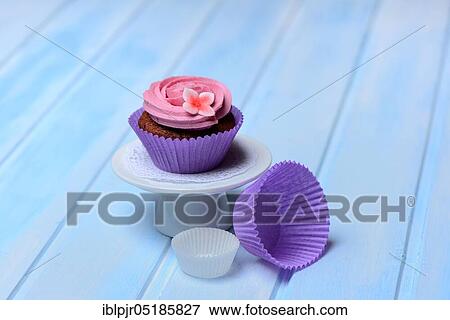 Stock Photo - Cupcakes. Fotosearch